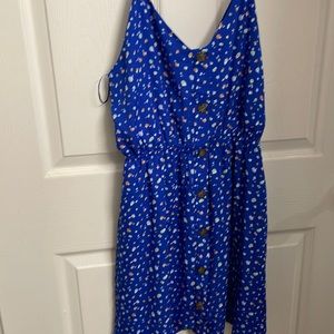 Keyhole back summer dress